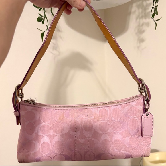Coach Handbags - Vtg y2k Coach Baby Pink Monogram Hampton Baguette Mini Shoulder Bag
